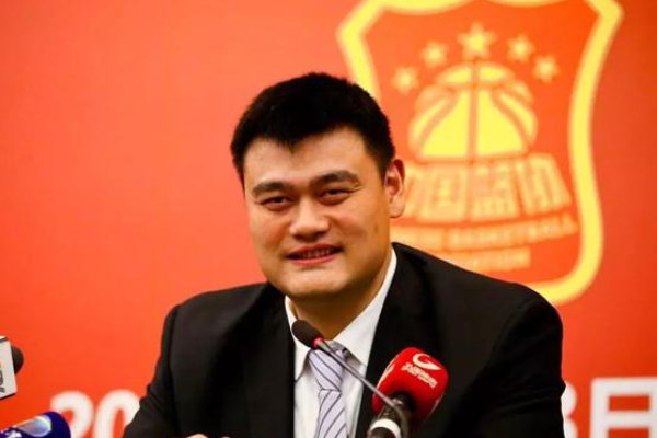 中國籃協現任主席是誰？